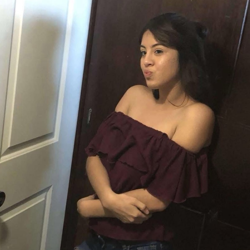 Meet your Posher, Angelica